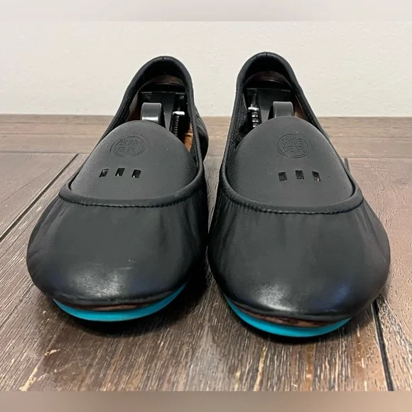 Tieks Black Leather Ballet Flats Womens size 8 - Picture 2 of 10
